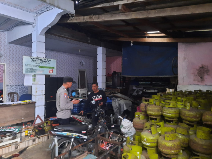 Polres Lumajang Intensifkan Pengecekan LPG 3 Kg, Pastikan Distribusi Tepat Sasaran